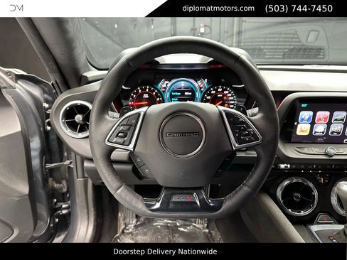 Used 2018 Chevrolet Camaro ZL1 RWD image 21