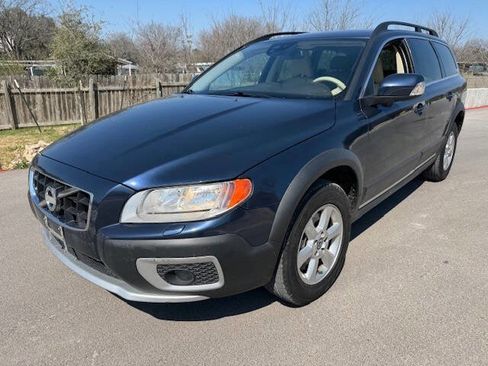 Used 2013 Volvo XC70 3.2 image 3