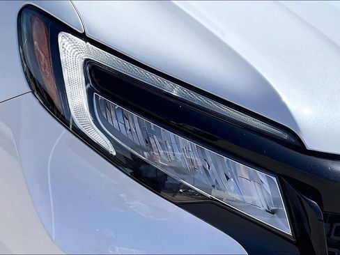 Used 2021 Honda Passport Touring image 27