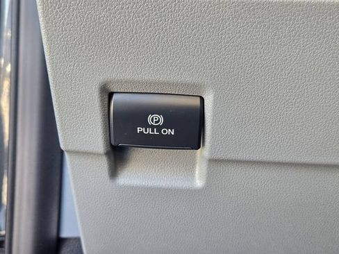 New 2026 Ford F250 XLT w/ XLT Premium Package AWD/4WD image 8