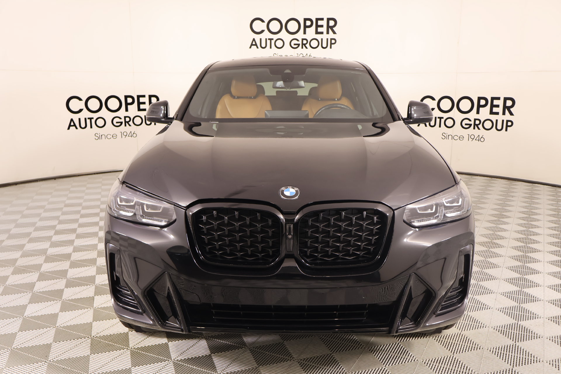 Used 2024 BMW X4 xDrive30i w/ Premium Package AWD/4WD image 10
