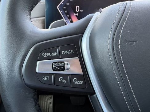 Certified 2025 BMW X5 xDrive50e image 28