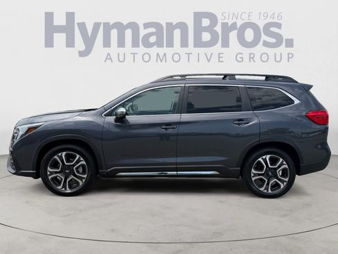 Used 2023 Subaru Ascent Limited w/ Technology Package AWD/4WD image 7