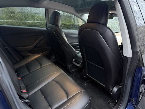 Used 2018 Tesla Model 3 Long Range image 23
