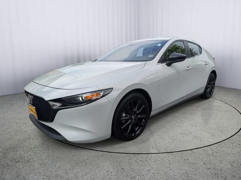 Used 2024 MAZDA MAZDA3 s FWD image 6