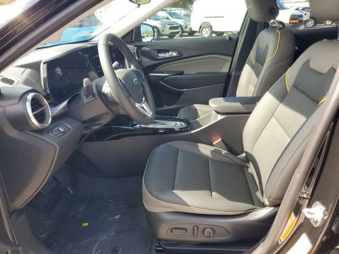 New 2026 Chevrolet Trax ACTIV w/ Sunroof Package image 8