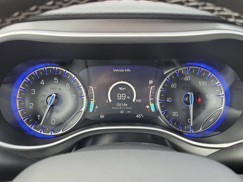 New 2026 Chrysler Pacifica Select FWD image 28