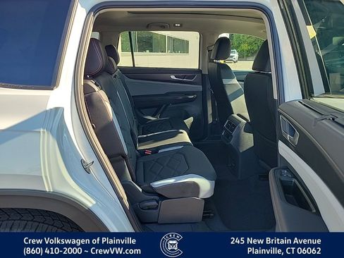 New 2026 Volkswagen Atlas Peak Edition image 46