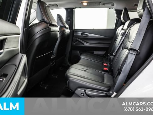 Used 2024 INFINITI QX60 Luxe AWD/4WD image 16