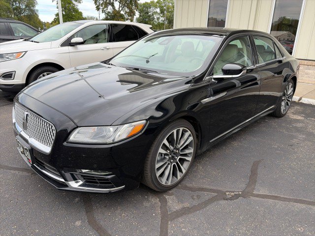 Used 2018 Lincoln Continental Select w/ Climate Package AWD/4WD image 1
