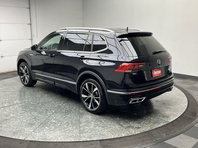 Used 2022 Volkswagen Tiguan SEL R-Line