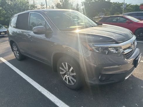 Used 2021 Honda Pilot EX image 3