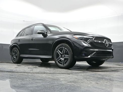 New 2026 Mercedes-Benz GLC 300 4MATIC image 41