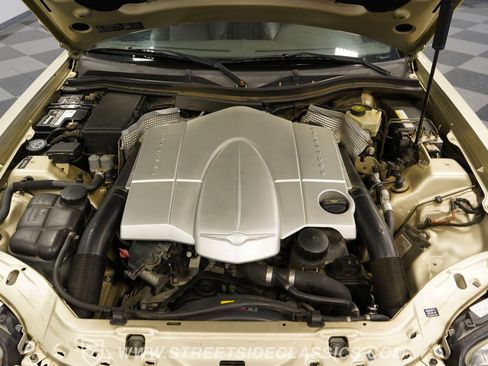 Used 2006 Chrysler Crossfire Limited RWD image 3