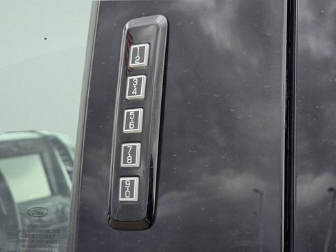 Used 2020 Ford F150 XLT w/ Equipment Group 302A Luxury image 15