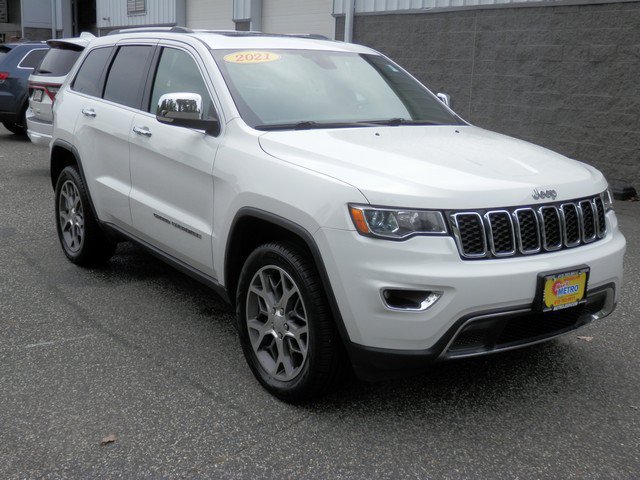 Used 2021 Jeep Grand Cherokee Limited AWD/4WD image 2