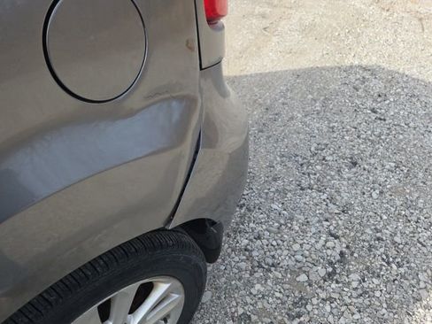 Used 2013 Kia Soul + w/ Audio Pkg image 11