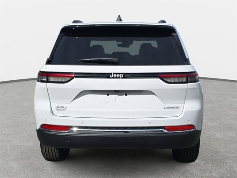 New 2025 Jeep Grand Cherokee Laredo X image 6