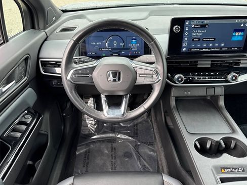 Used 2024 Honda Prologue Touring image 32