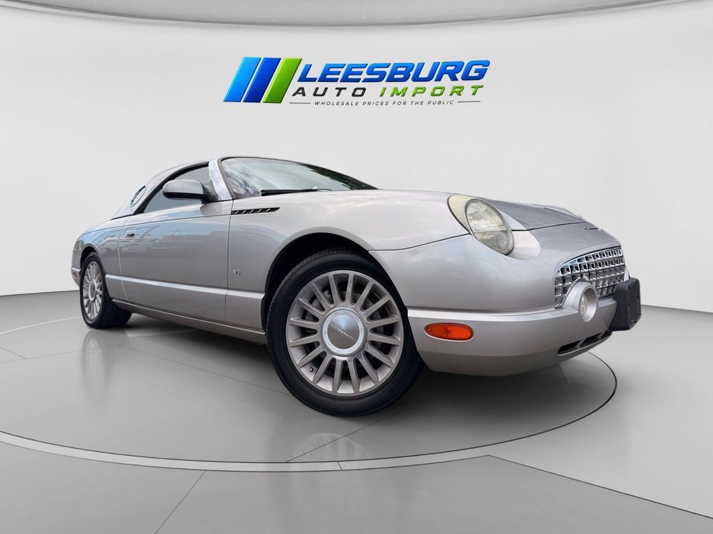 Used 2004 Ford Thunderbird RWD image 2