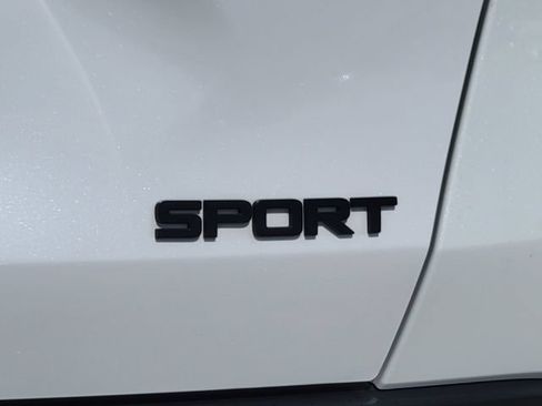 Used 2024 Honda HR-V Sport image 12
