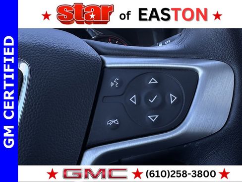 Certified 2022 GMC Acadia SLT w/ Technology Package image 32