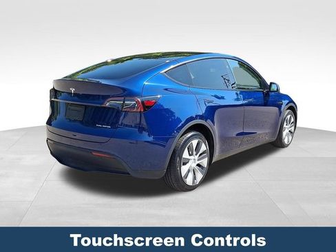 Used 2023 Tesla Model Y Long Range AWD/4WD image 7