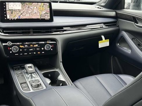 New 2026 INFINITI QX60 Sport image 26