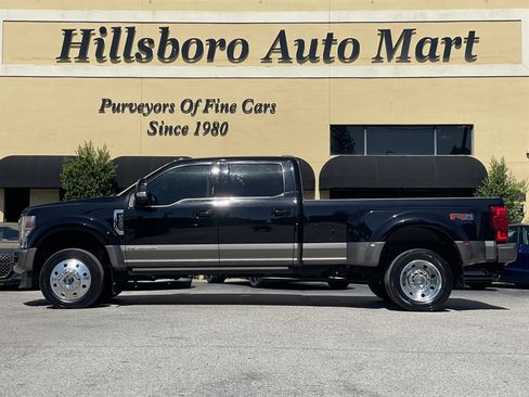 Used 2021 Ford F450 King Ranch w/ King Ranch Ultimate Package AWD/4WD image 3