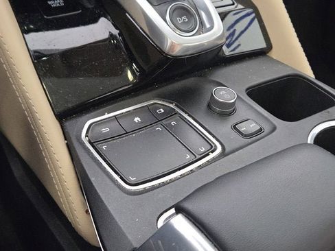 Used 2023 Acura MDX SH-AWD w/ Advance Package image 22