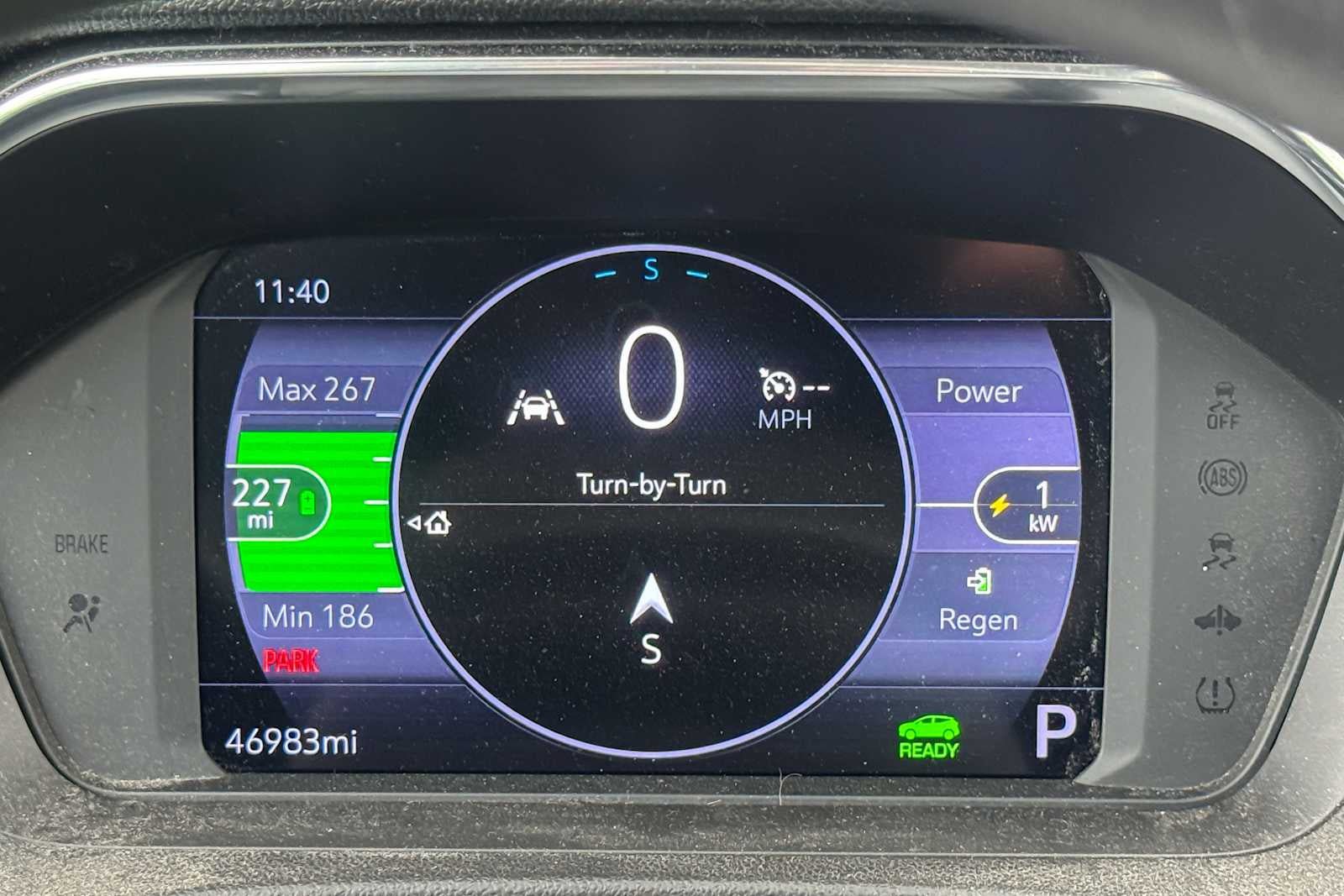 Used 2023 Chevrolet Bolt EUV LT w/ Driver Confidence Package FWD image 17