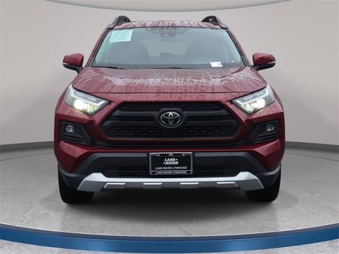 Used 2022 Toyota RAV4 Adventure image 3