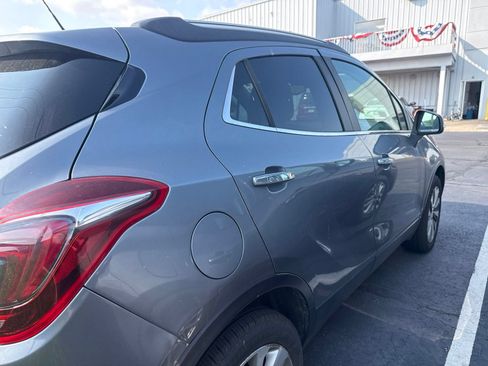 Used 2019 Buick Encore Preferred AWD/4WD image 2