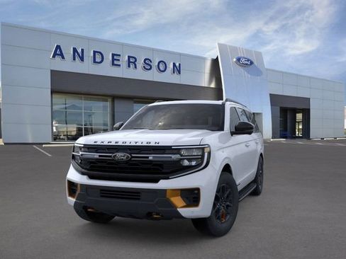 New 2026 Ford Expedition Tremor image 2