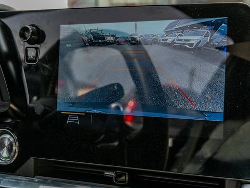 Used 2020 Chevrolet Corvette Stingray Coupe w/ 1LT image 34