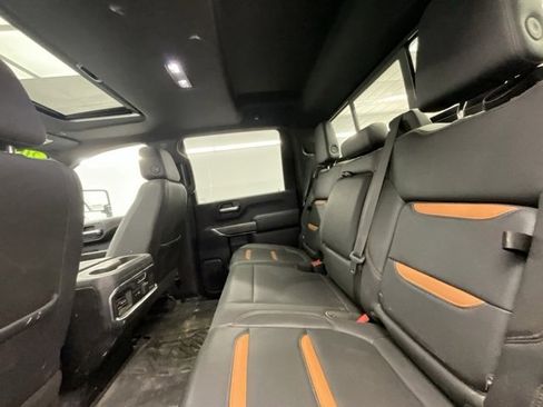 Used 2020 GMC Sierra 2500 AT4 w/ AT4 Premium Package image 8