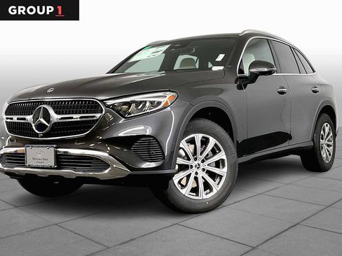 New 2025 Mercedes-Benz GLC 300 4MATIC image 1