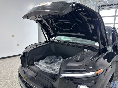 New 2026 Chevrolet Silverado EV LT w/ Premium Package AWD/4WD image 22