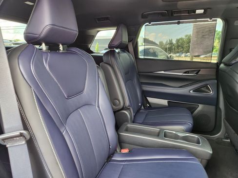 Certified 2026 INFINITI QX60 Sport w/ Dark Cargo Package AWD/4WD image 16