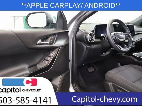 Used 2025 Chevrolet Equinox LT image 8