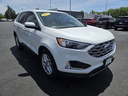 Used 2022 Ford Edge SEL w/ Convenience Package