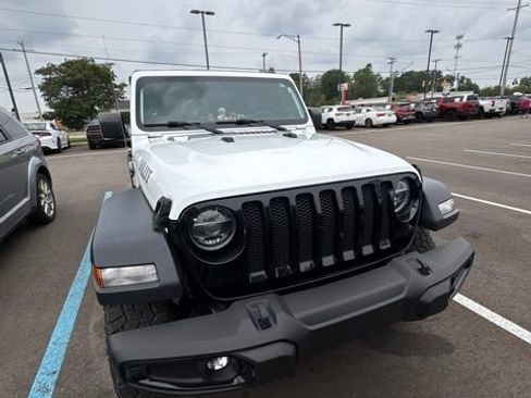 Certified 2021 Jeep Wrangler Unlimited Sport AWD/4WD image 3