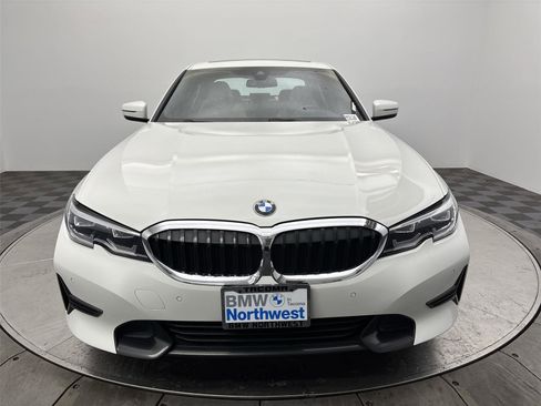 Used 2021 BMW 330i xDrive 330i xDrive w/ Convenience Package image 14