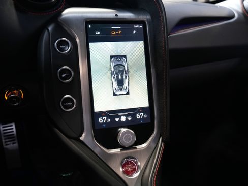 Used 2024 McLaren 750S image 44