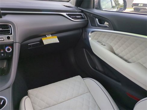 Certified 2025 Genesis G70 3.3T Advanced w/ Sport Prestige Package image 15