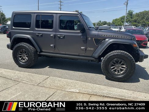 Used 2025 Jeep Wrangler Unlimited Rubicon 392 AWD/4WD image 30