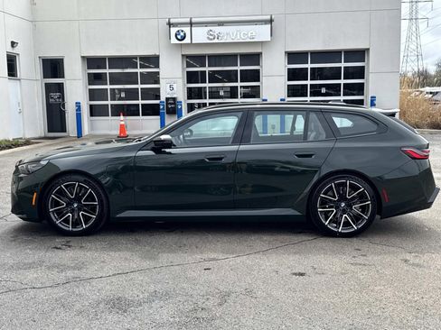 New 2026 BMW M5 Touring AWD/4WD image 11