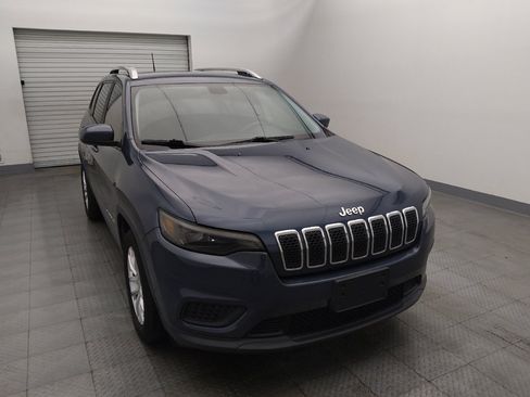 Used 2020 Jeep Cherokee Latitude FWD image 14