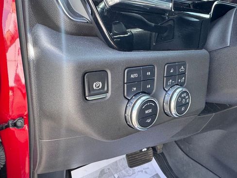 Used 2024 GMC Sierra 1500 SLT w/ SLT Premium Plus Package AWD/4WD image 12