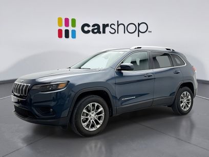 Used 2019 Jeep Cherokee Latitude Plus w/ Comfort/Convenience Group